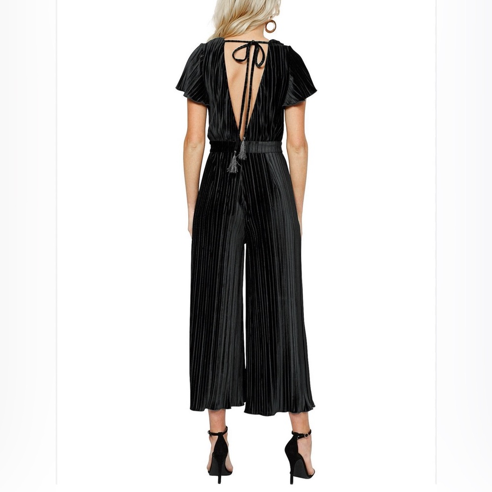 MINKPINK Black Flutter Sleeve Velvet Jumpsuit NWT